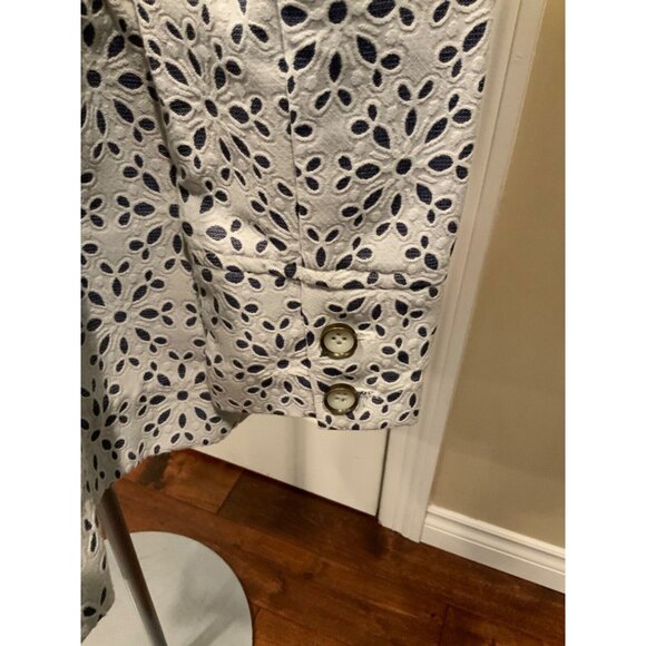 Elevenses White & Chambray Floral Eyelet Patterned Peplum Trench Jacket, Size 12 - Picture 7 of 8